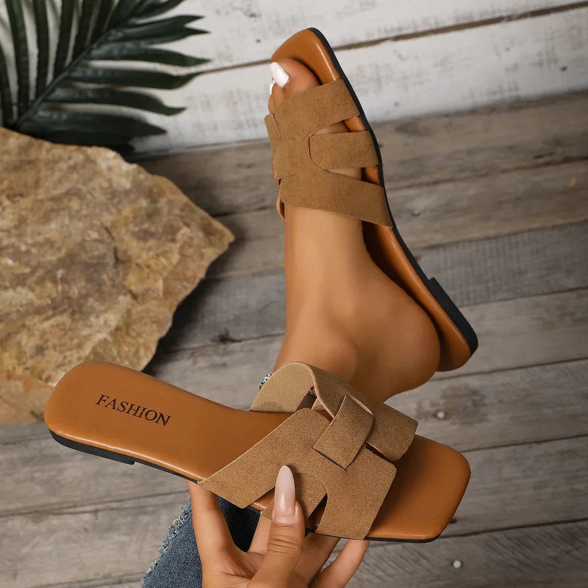Chinelas Delfina